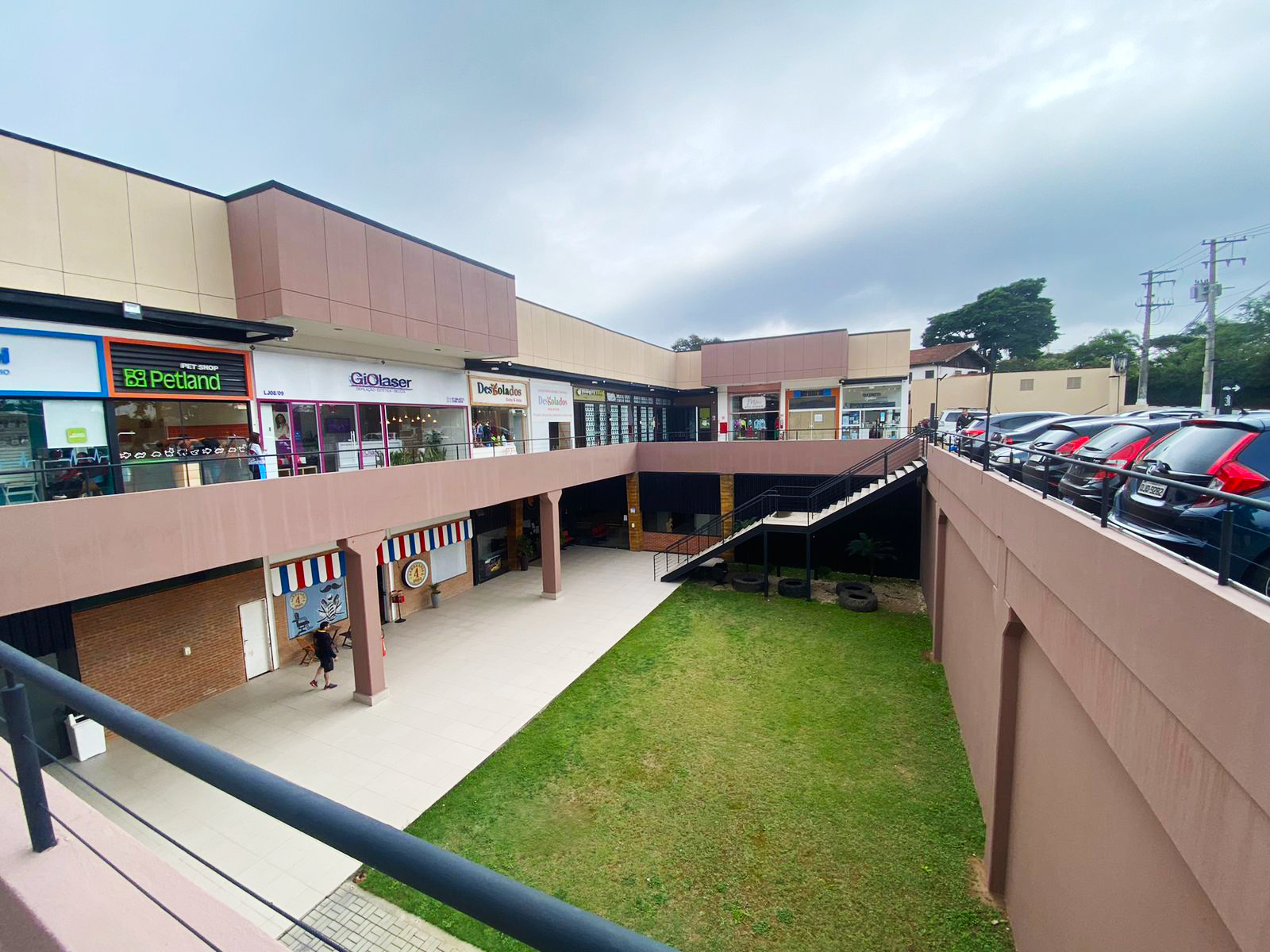 Best Center Cotia - São Camilo — imagem 2 de 3